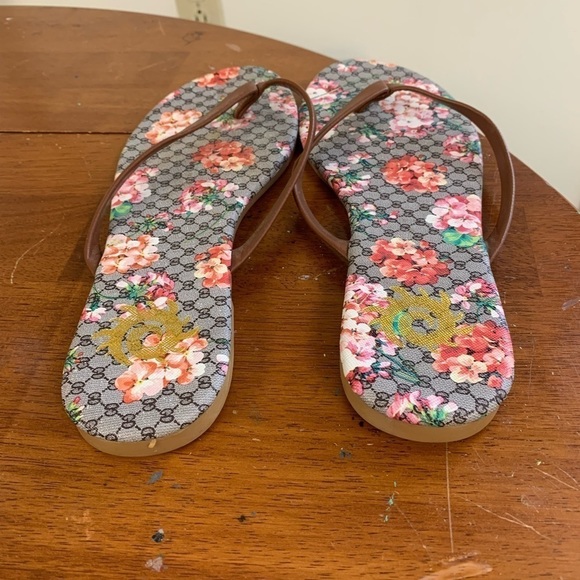 COPY - GD brand flip flop sandals size 9 - Picture 2 of 7